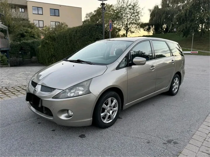 Mitsubishi Grandis