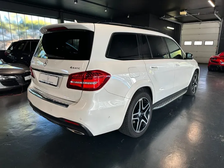 Mercedes-Benz GL 500
