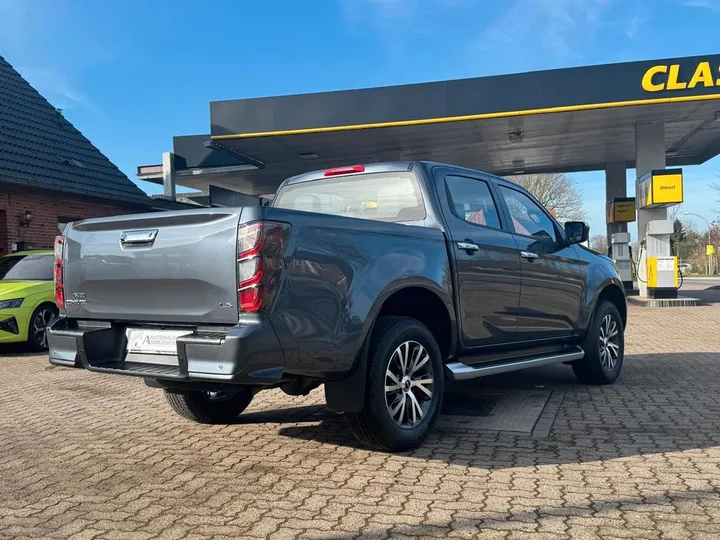 Isuzu D-Max