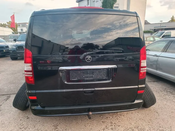 Mercedes-Benz Viano