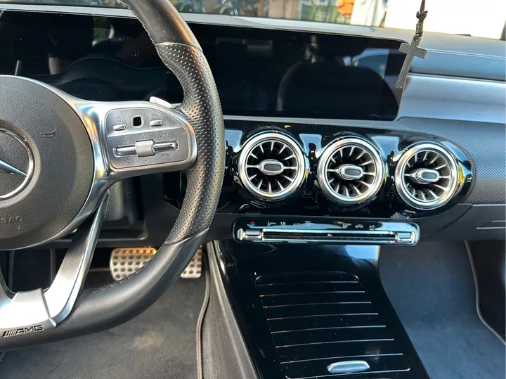 Mercedes-Benz A 250