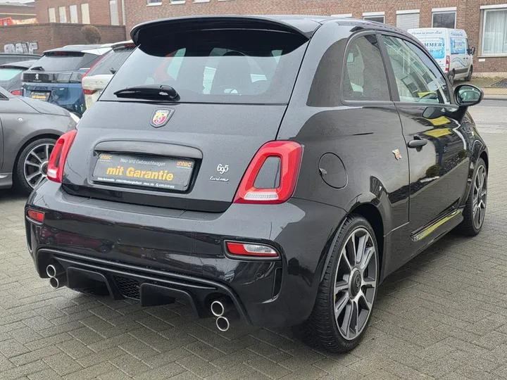 Abarth 695