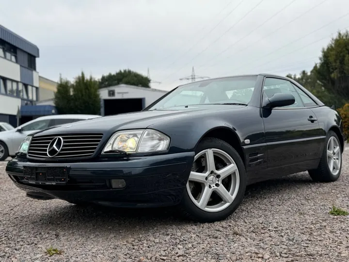 Mercedes-Benz SL 320