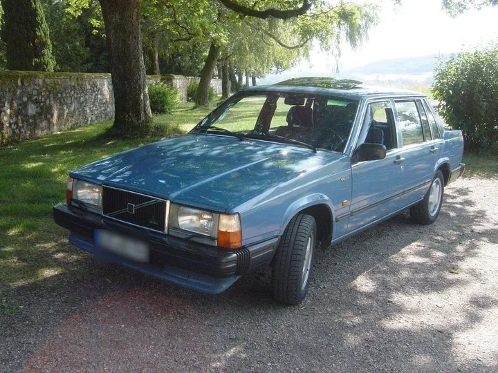 Volvo 740
