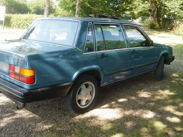Volvo 740