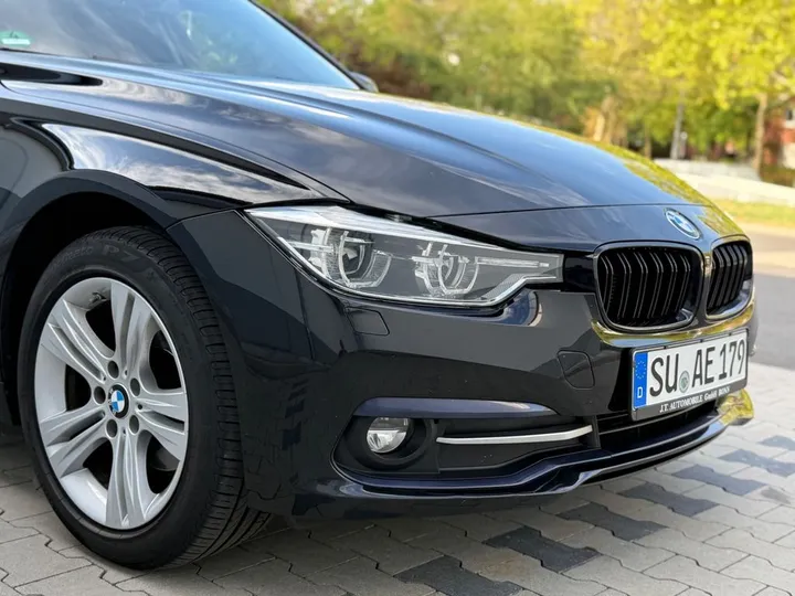 BMW 320