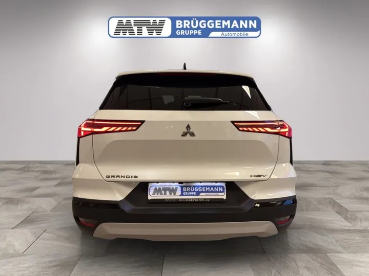 Mitsubishi Grandis