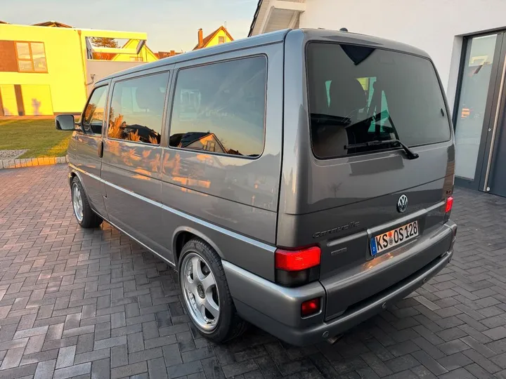 Volkswagen T4 Caravelle
