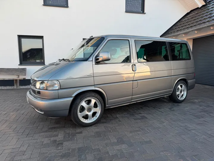 Volkswagen T4 Caravelle