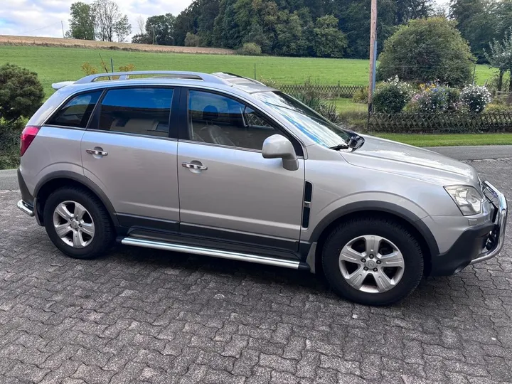 Opel Antara