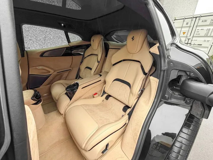 Ferrari Purosangue