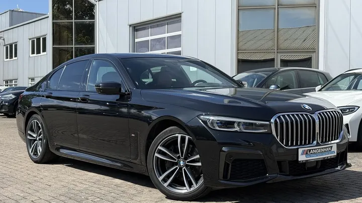 BMW 730