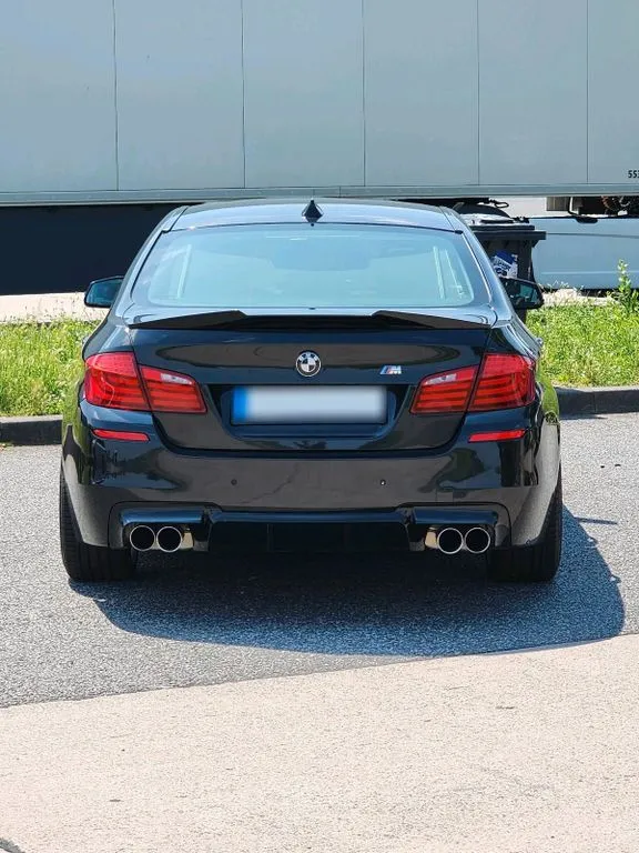 BMW 525