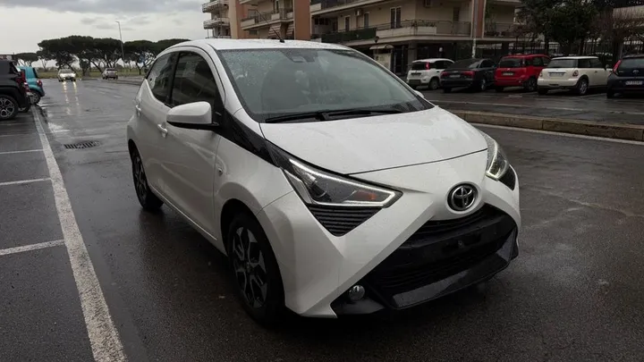 Toyota Aygo (X)