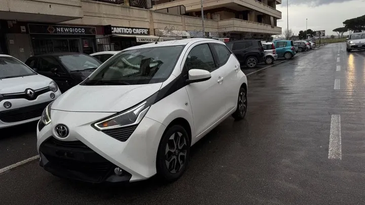 Toyota Aygo (X)