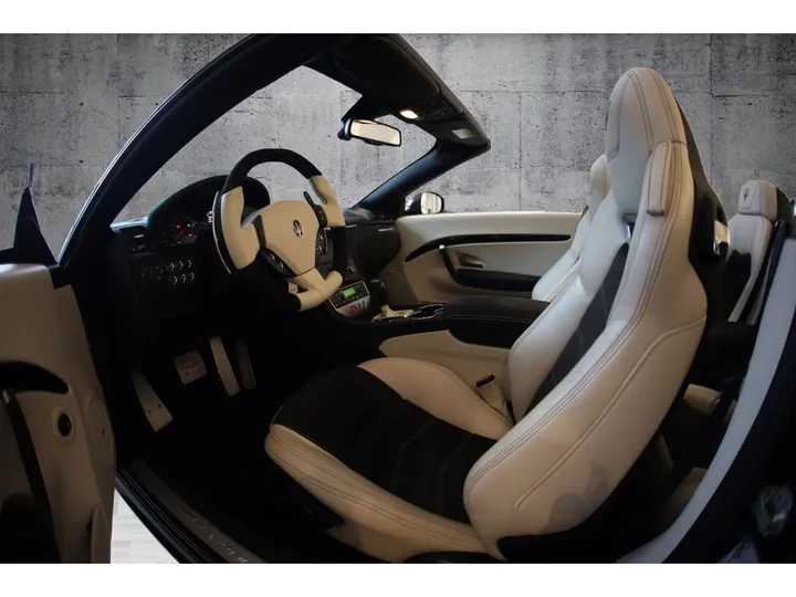 Maserati GranCabrio