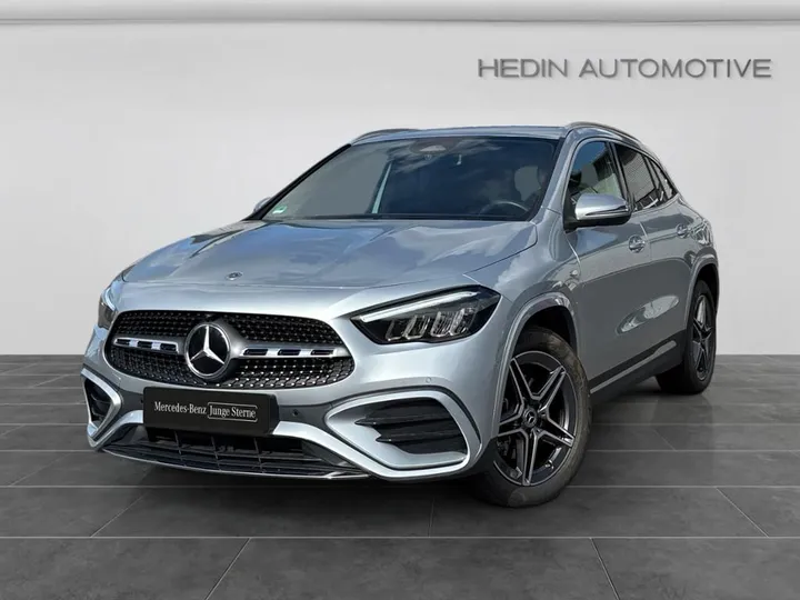 Mercedes-Benz GLA 250
