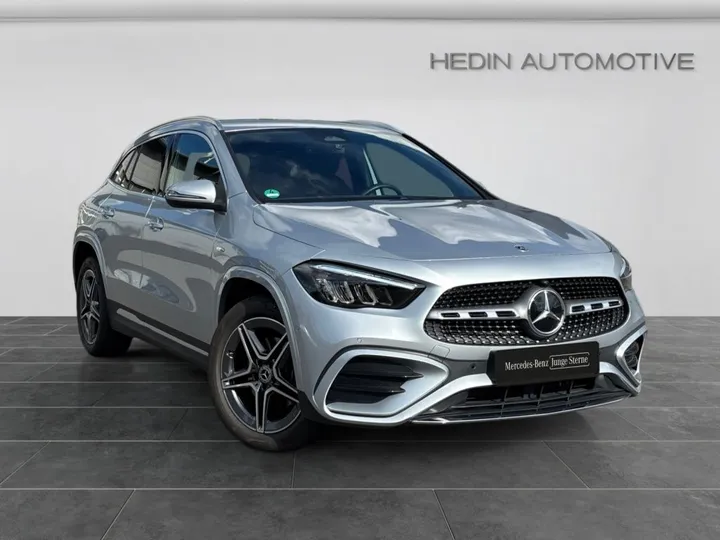 Mercedes-Benz GLA 250