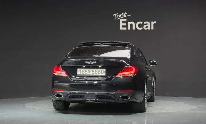 Genesis G70