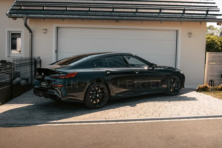 BMW M850