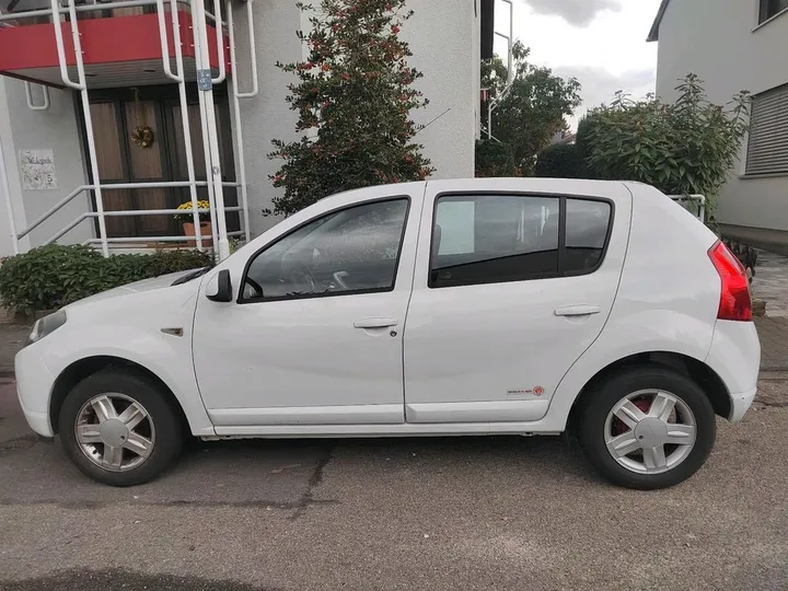 Dacia Sandero