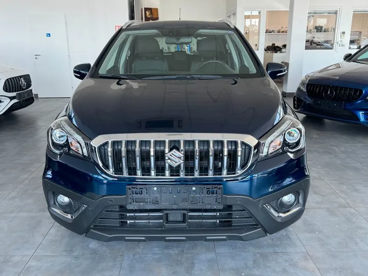 Suzuki (SX4) S-Cross