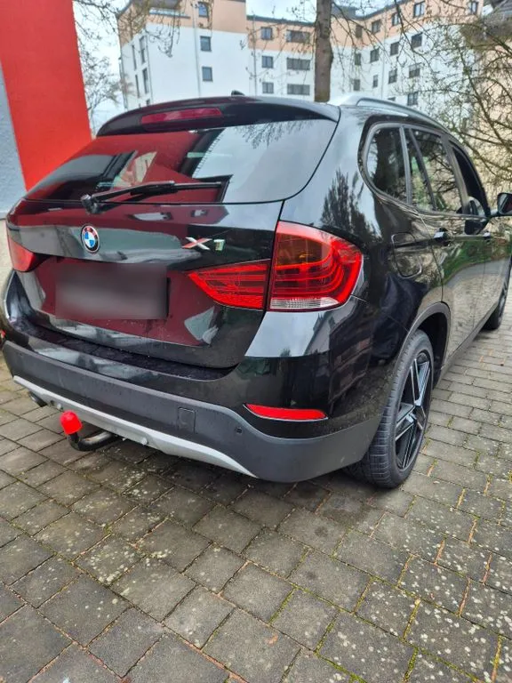 BMW iX1