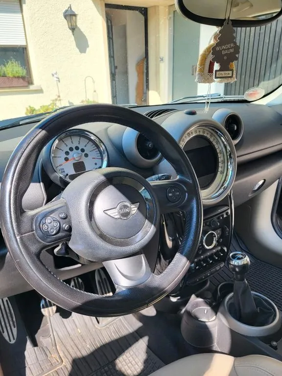 MINI Cooper Countryman