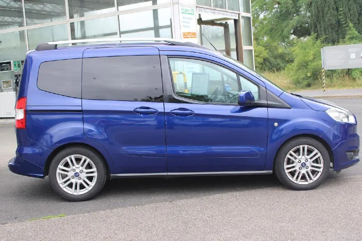 Ford Tourneo Courier