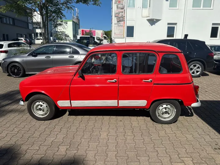 Renault R 4