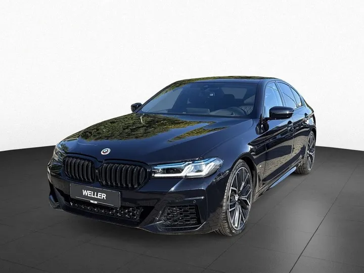 BMW M550