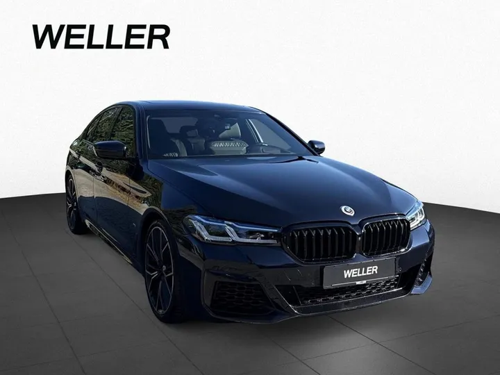 BMW M550