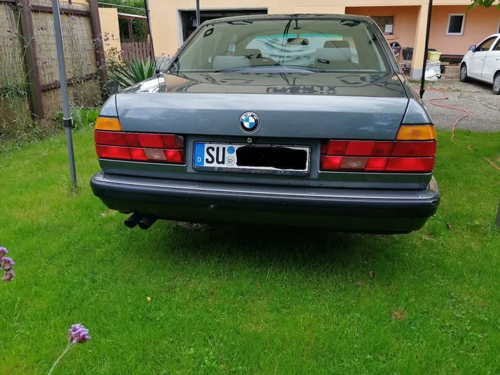 BMW 735