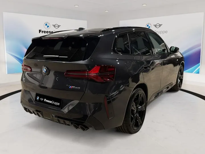BMW X3 M50