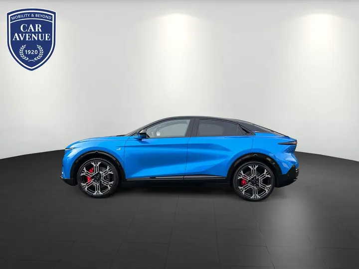 Alpine A390