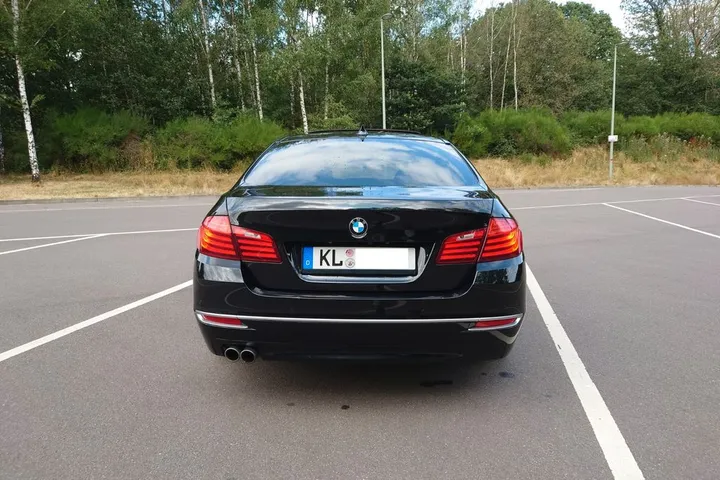 BMW 530