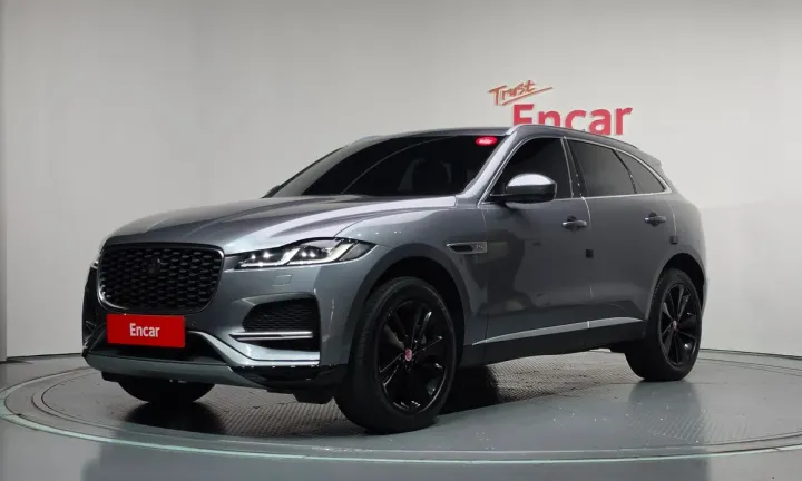 Jaguar F-PACE