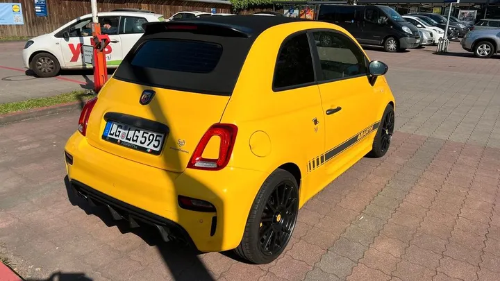 Abarth 595 Competizione