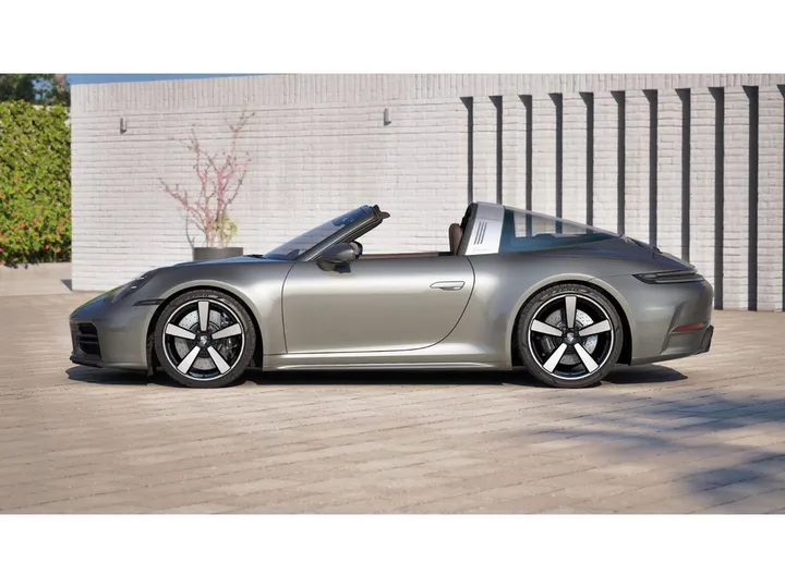 Porsche 992