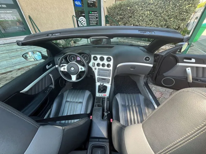 Alfa Romeo Spider