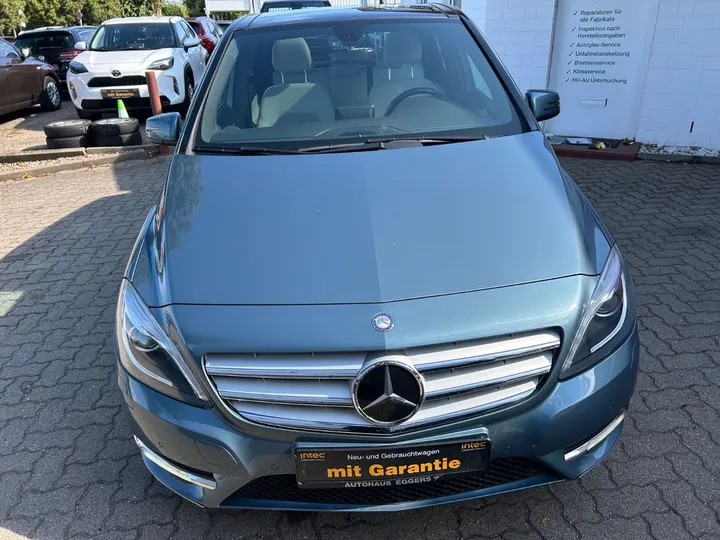 Mercedes-Benz B 250