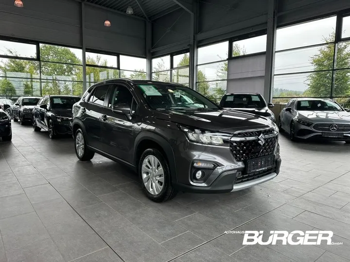 Suzuki (SX4) S-Cross