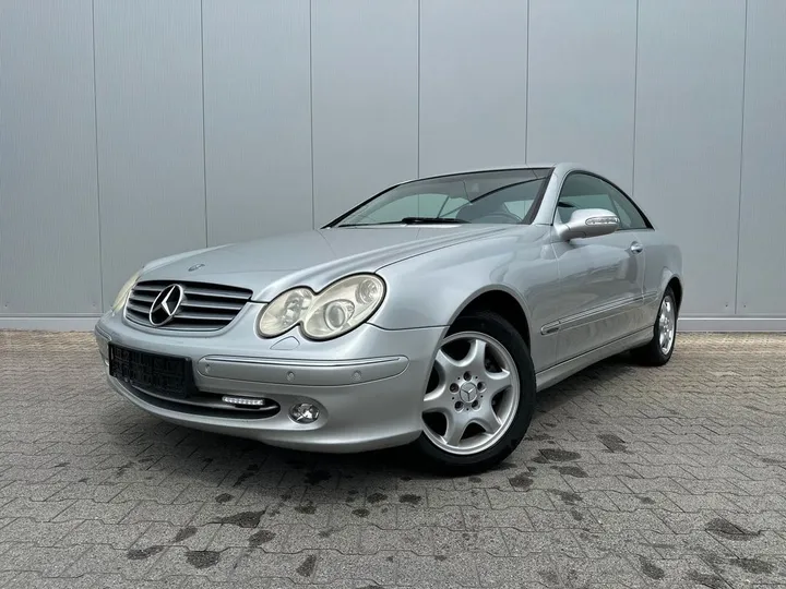 Mercedes-Benz CLK 240
