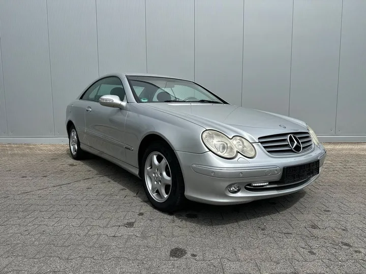 Mercedes-Benz CLK 240