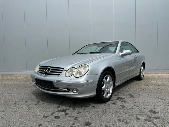Mercedes-Benz CLK 240