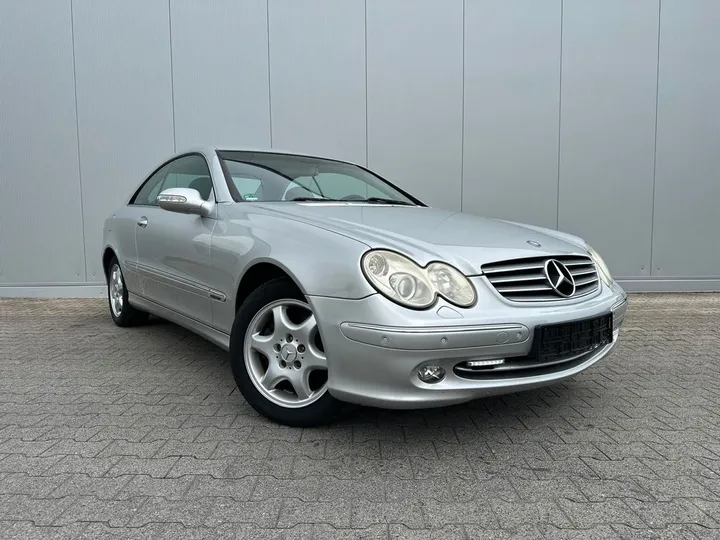 Mercedes-Benz CLK 240