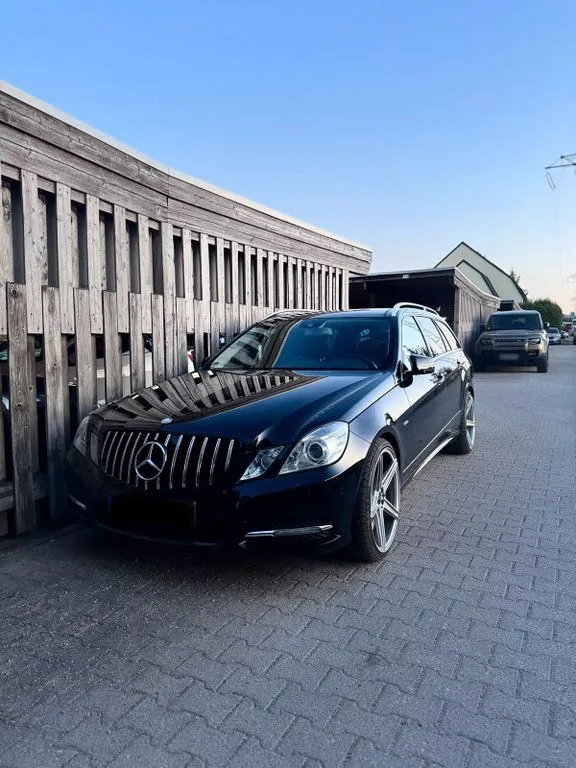 Mercedes-Benz E 350