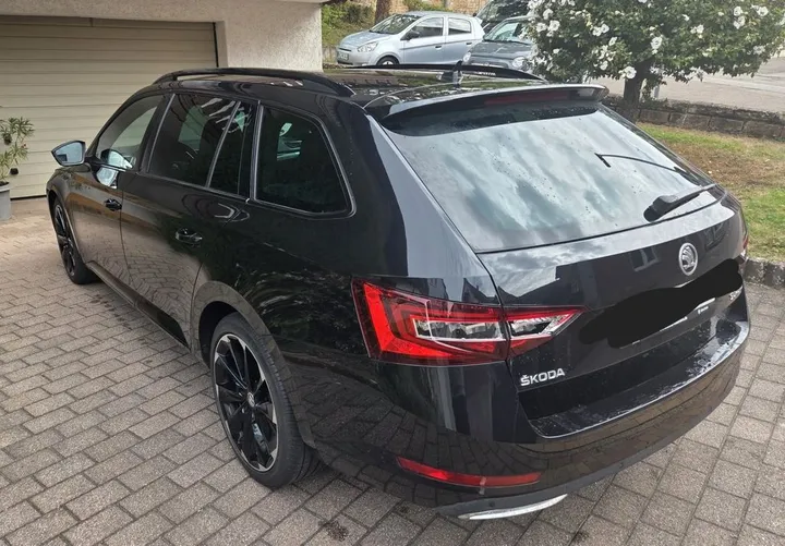Škoda Superb