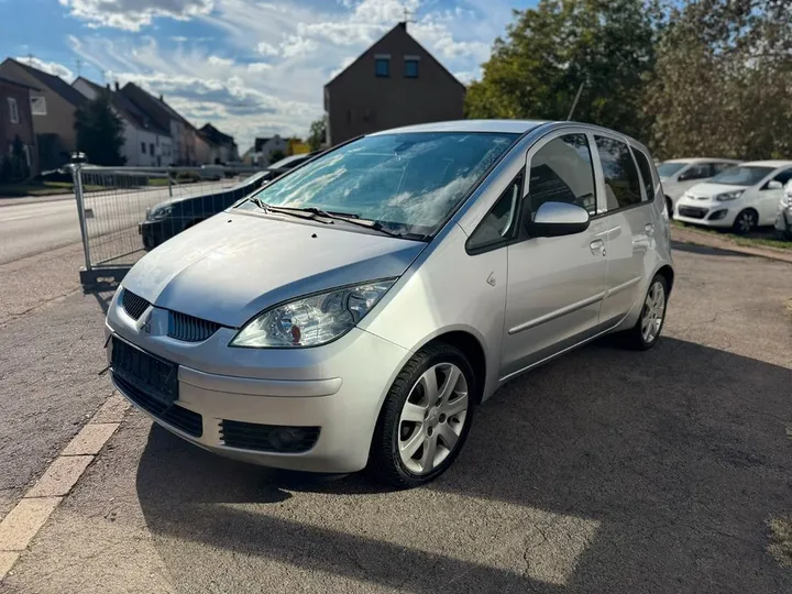 Mitsubishi Colt