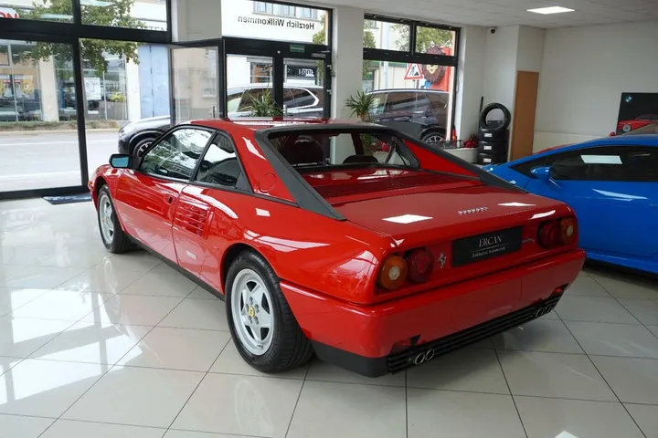 Ferrari Mondial